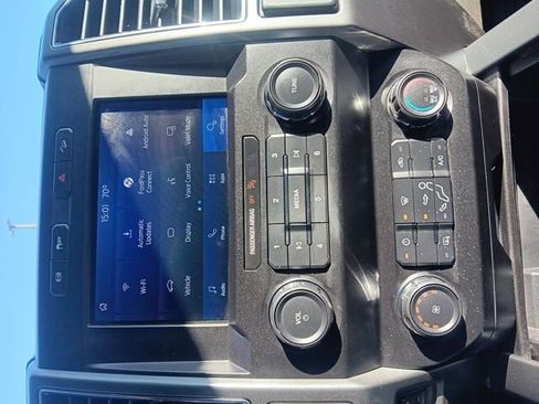 Used 2021 Ford F250 XLT w/ FX4 Off-Road Package image 19