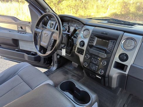 Used 2013 Ford F150 XLT w/ Luxury Equipment Group image 29