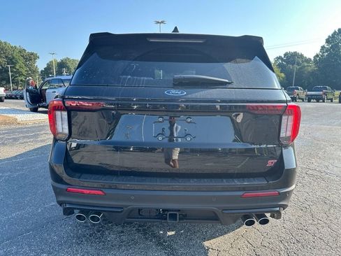 New 2026 Ford Explorer ST w/ Sun And Sound Package AWD/4WD image 4