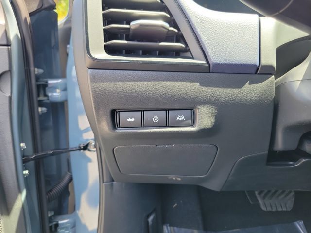 New 2026 Nissan Sentra SL w/ Floor Mat Package FWD image 10