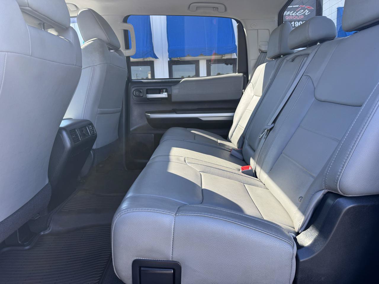 Used 2014 Toyota Tundra Limited w/ Limited Premium Package AWD/4WD image 13