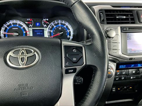 Used 2016 Toyota 4Runner Limited AWD/4WD image 10