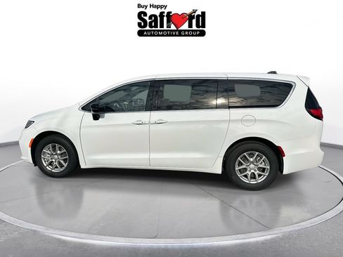 New 2026 Chrysler Pacifica Select FWD image 4