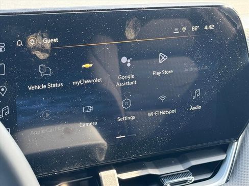 New 2026 Chevrolet Equinox LT w/ Safety and Technology Package FWD image 18