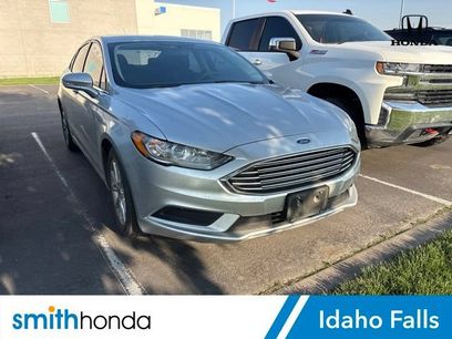 Used 2017 Ford Fusion SE w/ Fusion SE Technology Package