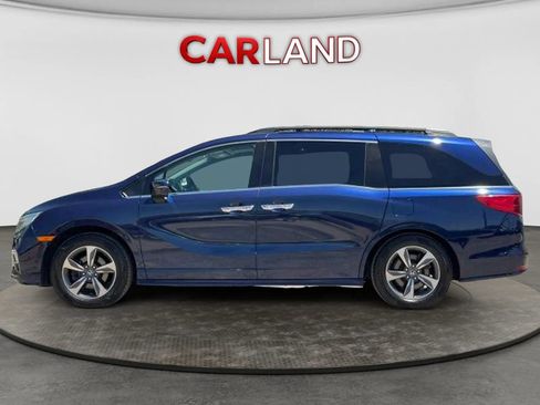 Used 2019 Honda Odyssey Touring image 3