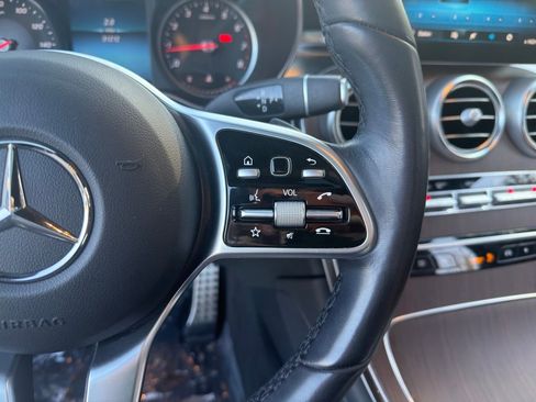 Used 2022 Mercedes-Benz GLC 300 4MATIC image 22