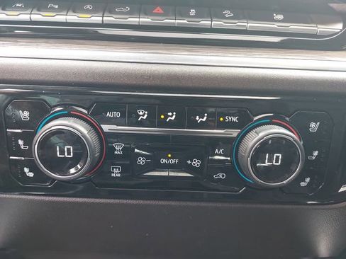 Used 2025 Chevrolet Silverado 1500 LTZ w/ Technology Package image 25