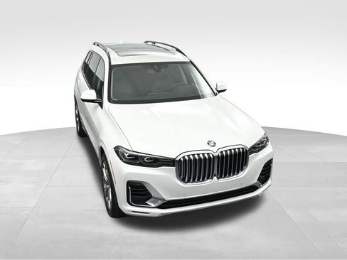 Used 2021 BMW X7 xDrive40i w/ Premium Package AWD/4WD image 54