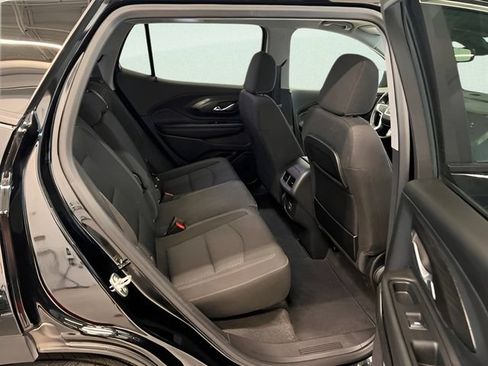Used 2024 GMC Terrain SLE FWD image 7