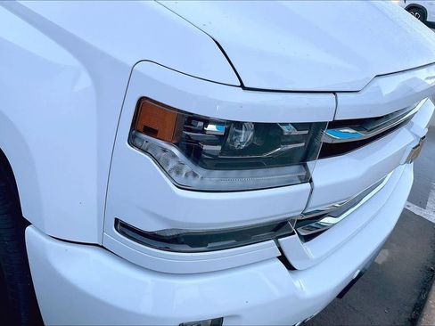 Used 2017 Chevrolet Silverado 1500 LTZ Z71 w/ LTZ Plus Package image 27