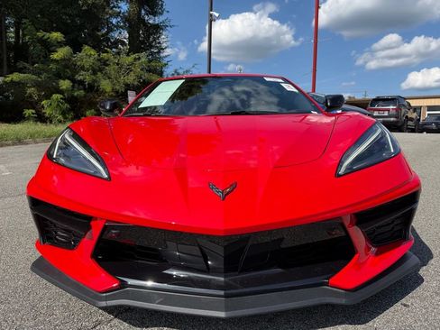 Used 2025 Chevrolet Corvette Stingray Preferred Conv w/ Z51 Performance Package RWD image 3