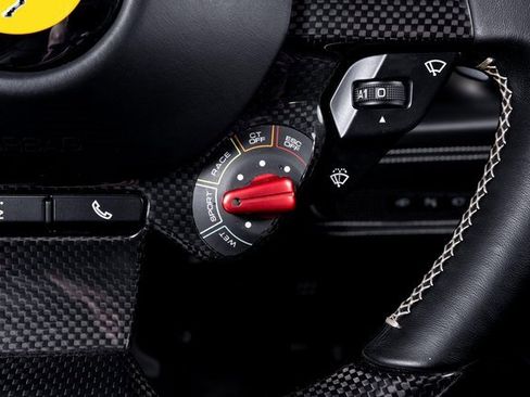 Certified 2021 Ferrari F8 Tributo image 38