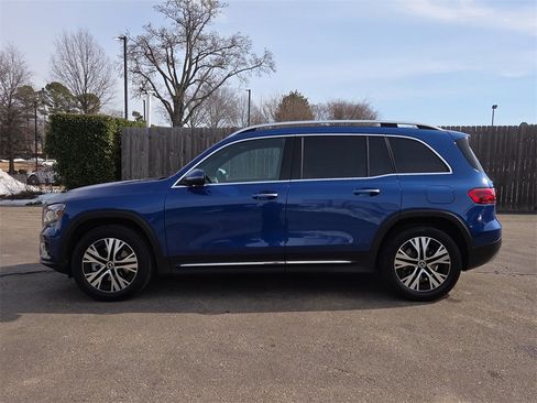 Certified 2026 Mercedes-Benz GLB 250 4MATIC image 2