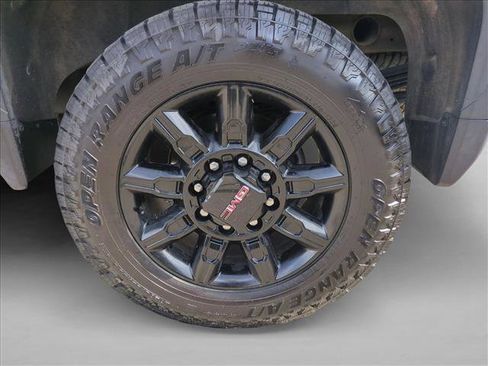 Used 2024 GMC Sierra 2500 AT4 w/ AT4 Premium Plus Package image 24