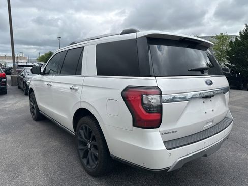 Used 2018 Ford Expedition Limited w/ Equipment Group 302A RWD image 4