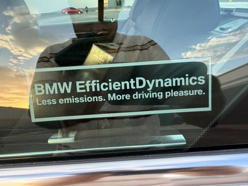 Used 2012 BMW 740i RWD image 17