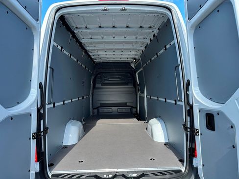 Used 2026 Mercedes-Benz Sprinter 2500 image 21