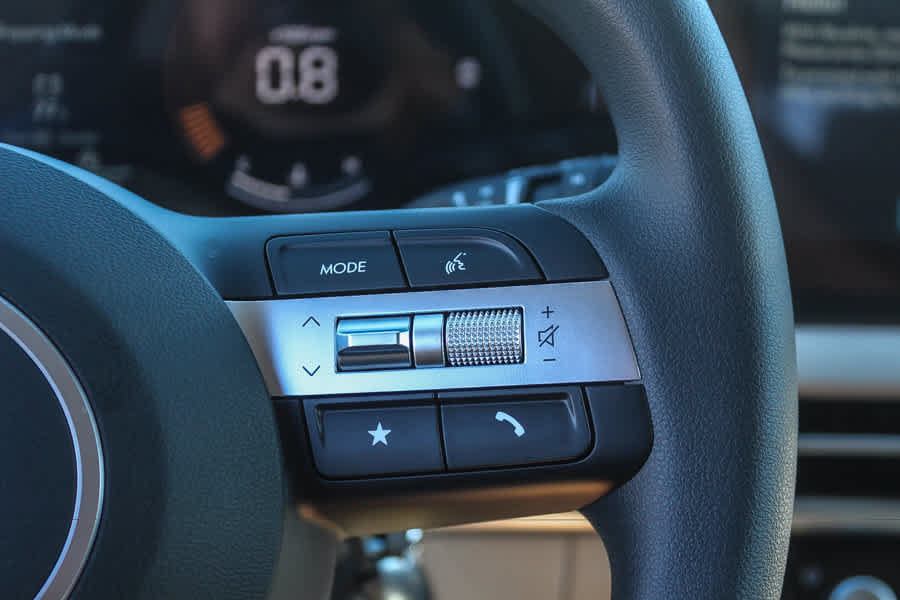 New 2026 Hyundai Tucson SEL Plus FWD image 32