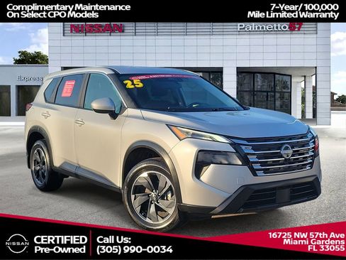 Certified 2025 Nissan Rogue SV image 1