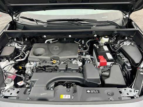 New 2025 Toyota RAV4 XLE image 29