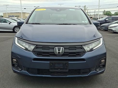 Used 2025 Honda Odyssey EX-L image 2