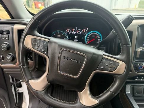Used 2017 GMC Sierra 1500 Denali w/ Denali Ultimate Package AWD/4WD image 21