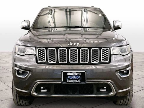 Used 2019 Jeep Grand Cherokee Overland AWD/4WD image 3