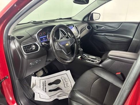Used 2019 Chevrolet Equinox Premier AWD/4WD image 2