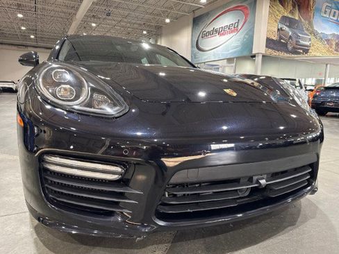 Used 2015 Porsche Panamera w/ Premium Package Plus image 28