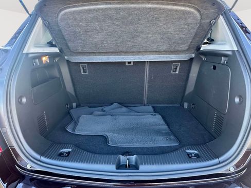 Certified 2022 Chevrolet Trax LT w/ LT Convenience Package image 34