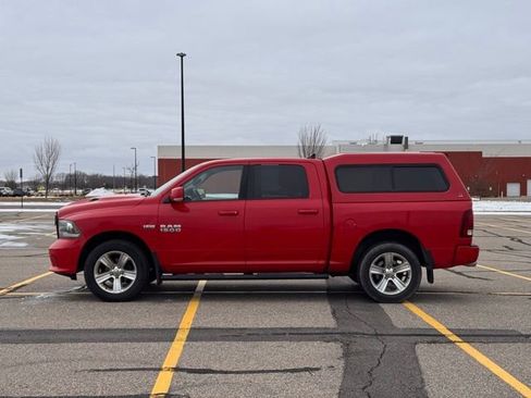 Used 2013 RAM 1500 Sport w/ Remote Start & Security Group image 32