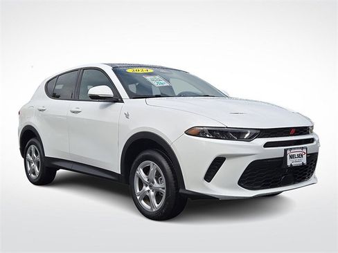 Used 2024 Dodge Hornet GT image 1