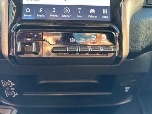 Certified 2024 RAM 2500 Laramie AWD/4WD image 19