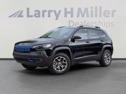 Used 2021 Jeep Cherokee Trailhawk w/ Trailer Tow Group
