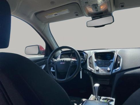 Used 2015 GMC Terrain SLE image 32