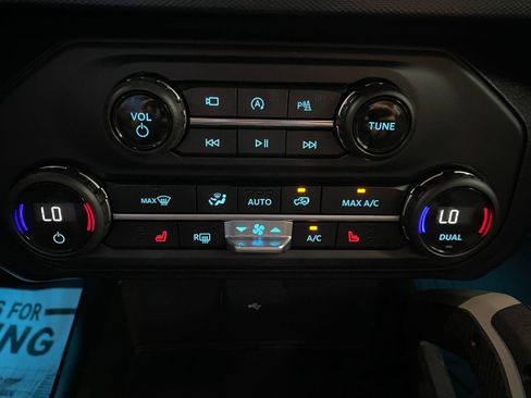 Used 2023 Ford Bronco Outer Banks AWD/4WD image 26