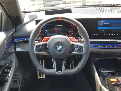 New 2027 BMW M5 Touring AWD/4WD image 21
