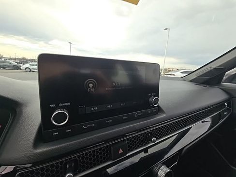 Certified 2025 Honda Civic Sport image 18