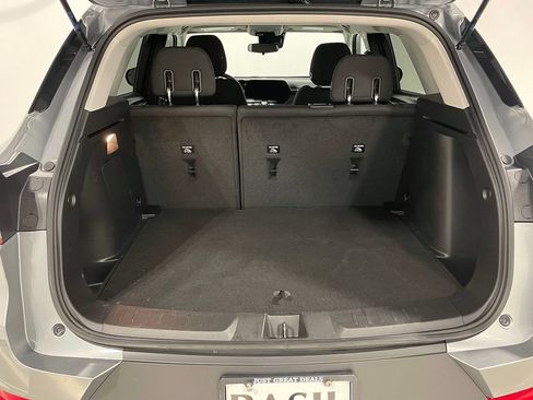 Used 2024 Chevrolet TrailBlazer LT w/ Driver Confidence Package AWD/4WD image 5