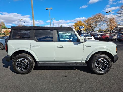 Certified 2022 Ford Bronco Outer Banks image 7