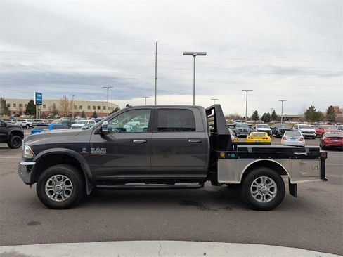 Used 2018 RAM 2500 Laramie image 9