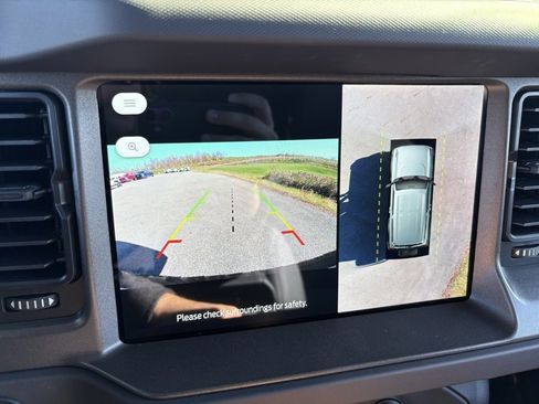 New 2025 Ford Bronco Badlands image 55