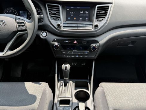 Used 2018 Hyundai Tucson Value AWD/4WD image 28