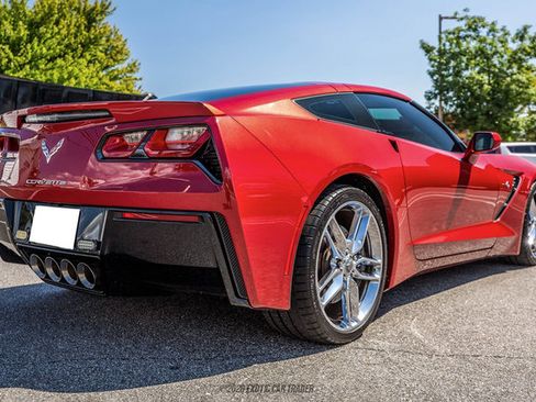 Used 2015 Chevrolet Corvette Stingray Coupe w/ 2LT Preferred Equipment Group RWD image 8