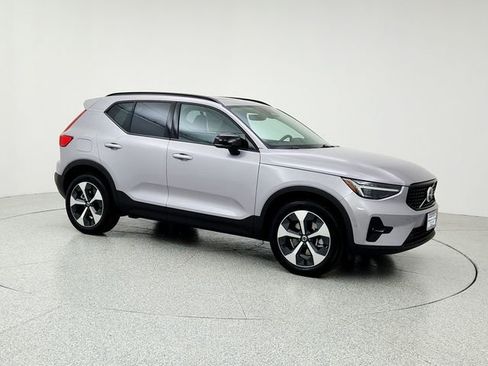 New 2026 Volvo XC40 B5 Plus w/ Protection Package Premier image 3