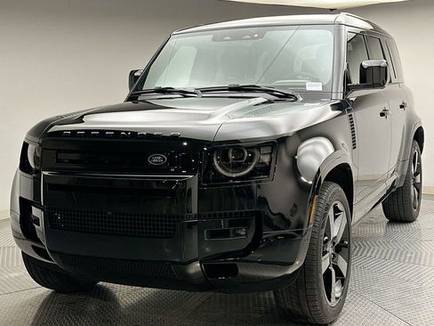 New 2026 Land Rover Defender 110 X-Dynamic SE image 1