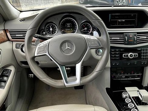 Used 2012 Mercedes-Benz E 63 AMG Wagon image 5