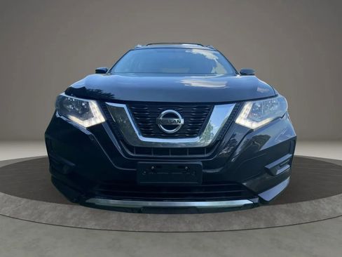 Used 2017 Nissan Rogue S w/ S Appearance Package AWD/4WD image 8
