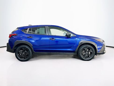 Used 2024 Subaru Crosstrek 2.0i AWD/4WD image 10